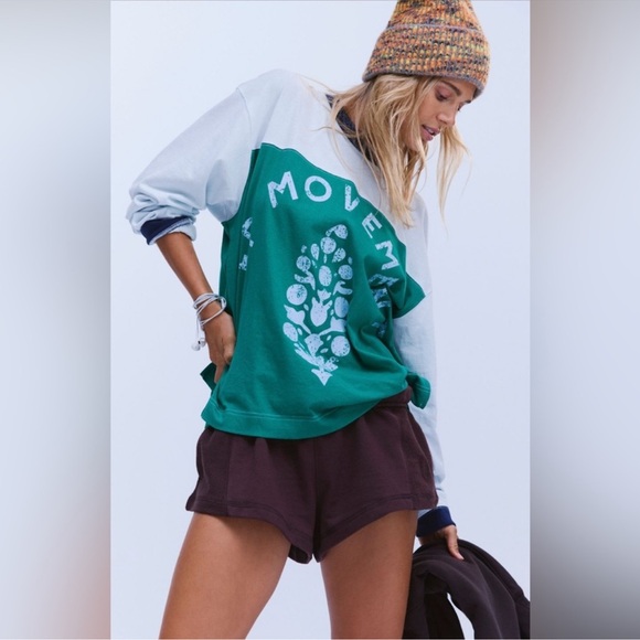 FP Movement Hustle Logo Layer. Size Small. NWT!!! - Picture 3 of 5